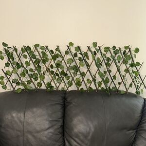 Decorative Expandable Vine Branches Fence